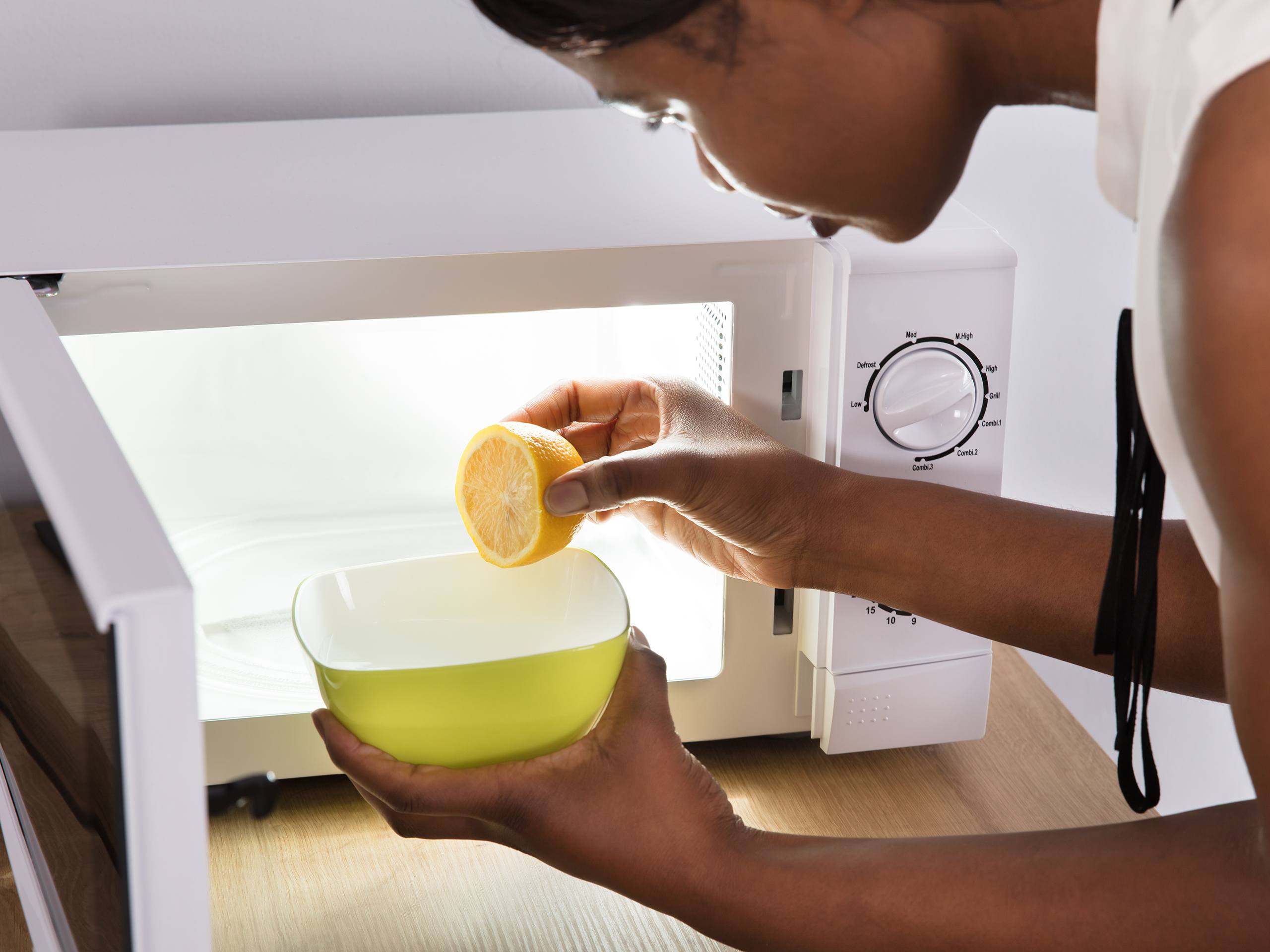 Food Will Taste Better if You Clean Your Microwave