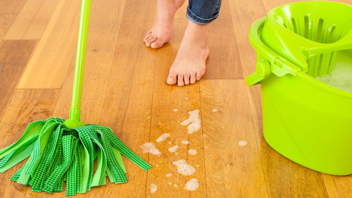 How To Clean Hardwood Floors, Can You Use Water To Clean Hardwood Floors
