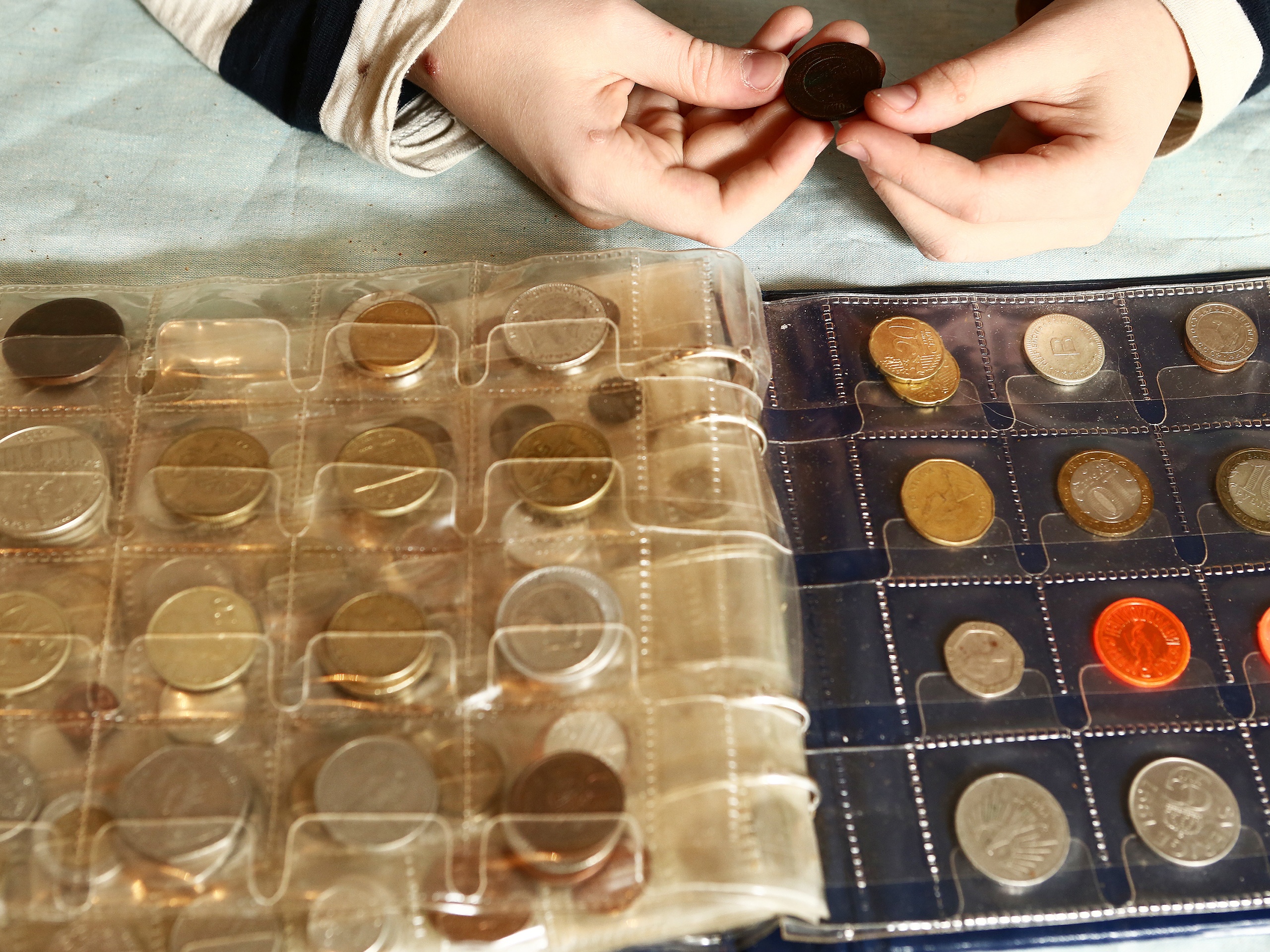 Tips for Cleaning Coins – From Dirty and Dull to Clean and Shiny!
