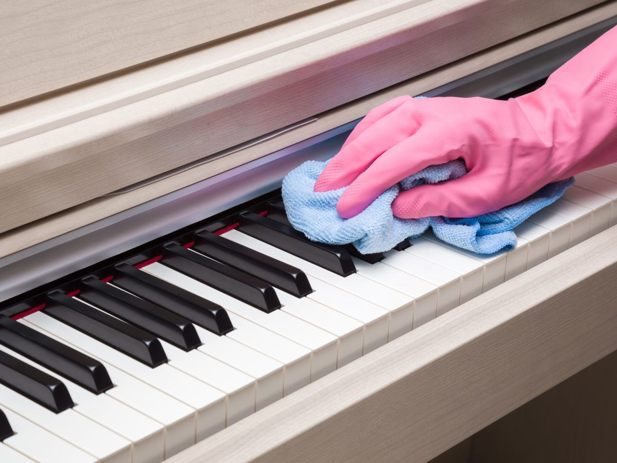 how-to-clean-an-upright-piano